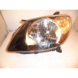 Pontiac Vibe Headlight (Left, Black) 2003-2004