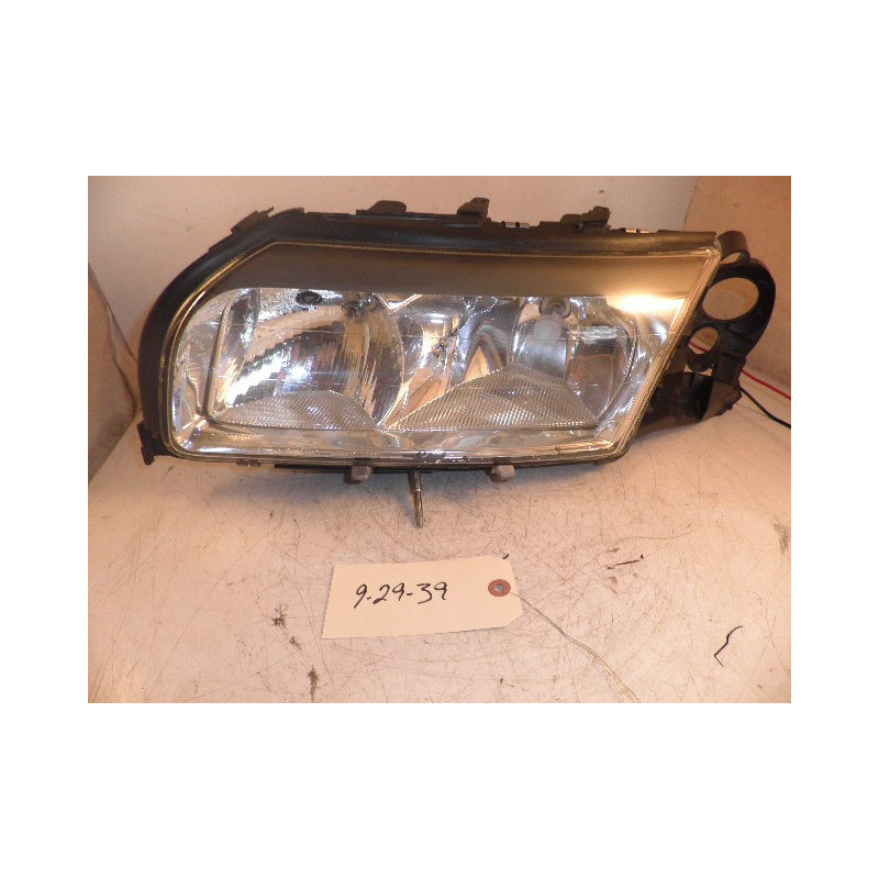 8620961 Volvo S80 Headlight (Left) 1999-2004 89005458