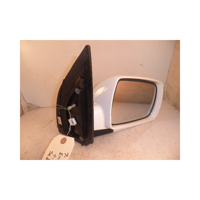 Hyundai Entourage Right Power Heated Mirror 2006-2010 | Kia Sedona
