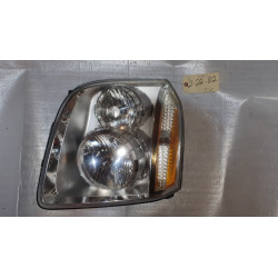 16532813 GMC Yukon XL Denali Left Headlight 2007-2014 15904467