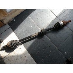 4341002905 Toyota Matrix Right Front Axle (Mechanical) 2003-2008