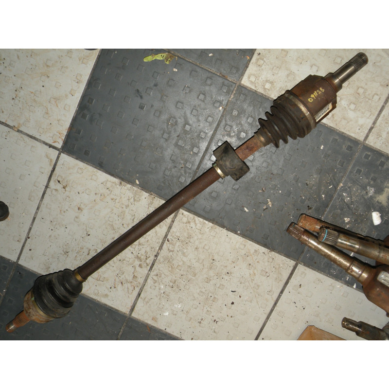 04593446AB Chrysler Sebring Right Front Axle (Automatic) 2001-2006