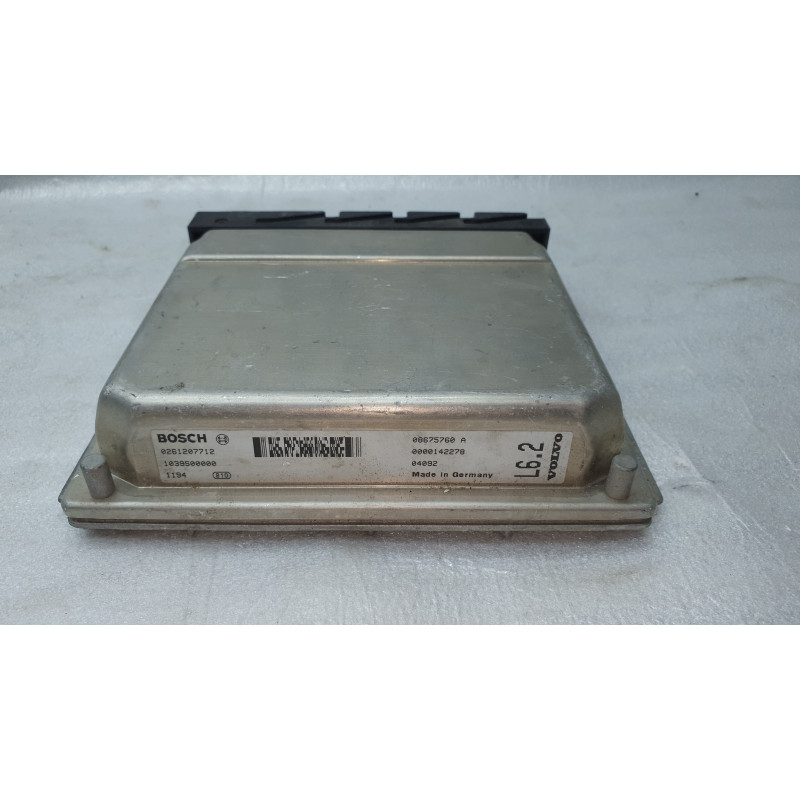 VOLVO S60 S80 XC90 V70 2.4L 2.5T ENGINE COMPUTER ECM 2002-2004 8675760 08675760 0261207712