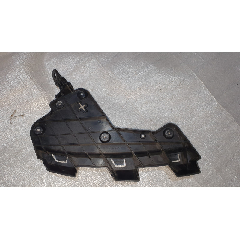 CHRYSLER 200 LEFT HEADLIGHT LOWER MOUTING BRACKET 2015-2018