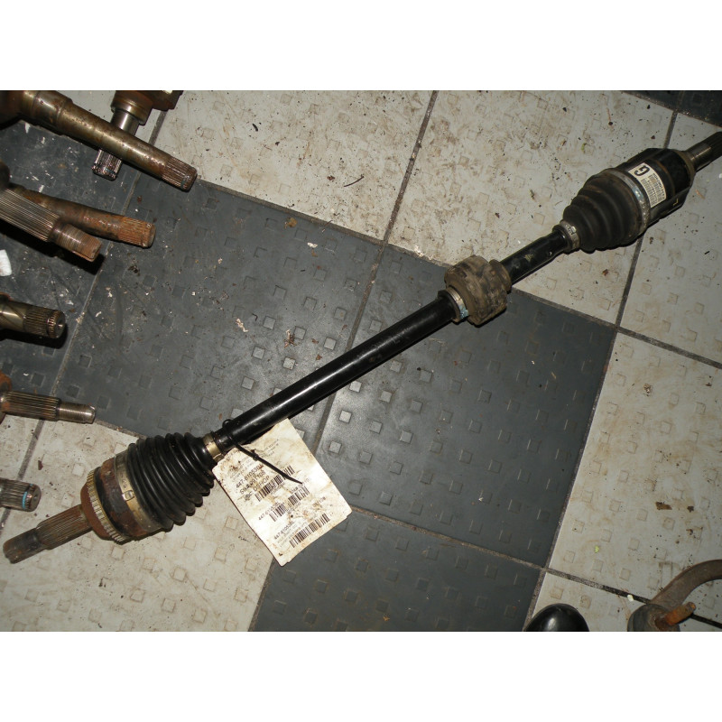 4341002906 Toyota Matrix Right Front Axle 2003-2008
