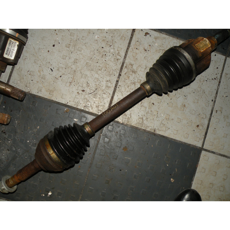 15076255 Chevrolet Trailblazer Left Front Axle 2002-2009