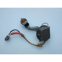 Infiniti I30 Xenon D2R Light Bulb Socket Igniter 2000-2004 | I35