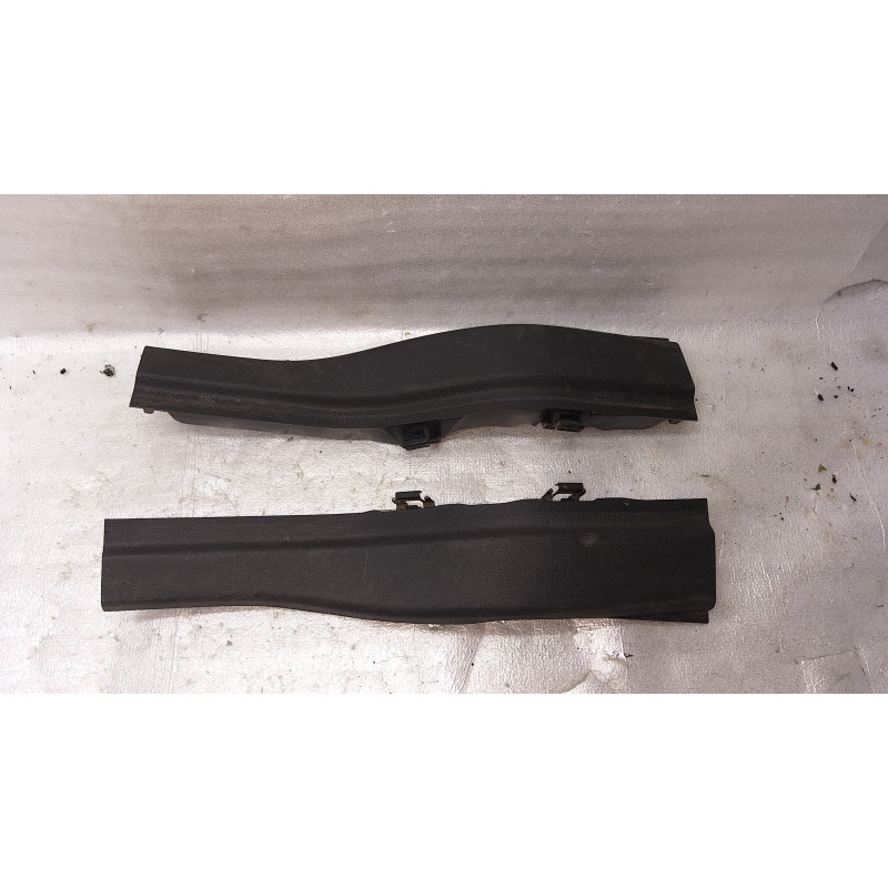 LINCOLN MKS REAR DOOR STEP SILL SCUFF TRIM PANEL 2009-2012 RIGHT 8A5305413244 LEFT 8A5305413245 LEFT or RIGHT