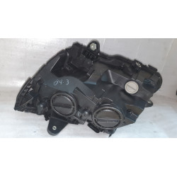 2059067002 Mercedes-Benz C-Class Right Halogen Headlight 2015-2018