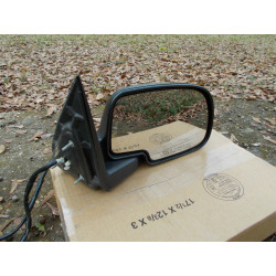 Chevrolet Tahoe Right Mirror 2002-2006 | Avalanche, Silverado