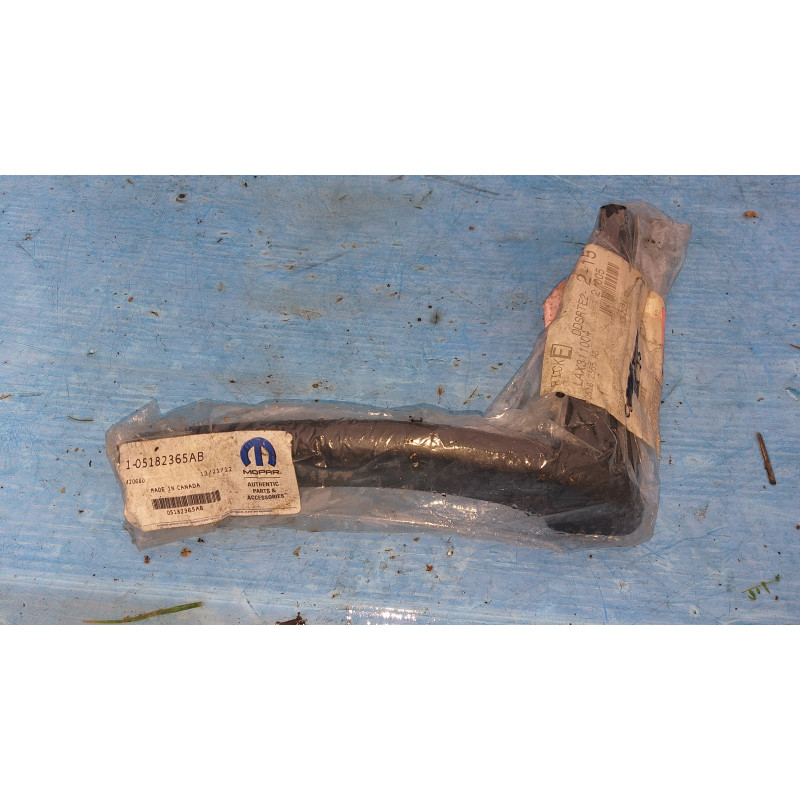 DODGE RAM LEFT FRONT FENDER LOWER Protector Guard SPAT 2011-2018 05182365AB NEW