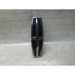 LINCOLN NAVIGATOR GRILLE CHROME LOGO EMBLEM 2018-2020 JL7B-8K141-BF