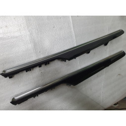 PORSCHE MACAN RIGHT REAR DOOR PILLAR TRIM PANEL 2014-2018 95B867062D PRICE ONE PANEL