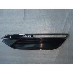 BMW M6 F06 F12 F13 FENDER LEFT TURN MARKER MOLDING 2012-2019 51138050519 8050519 7440110399
