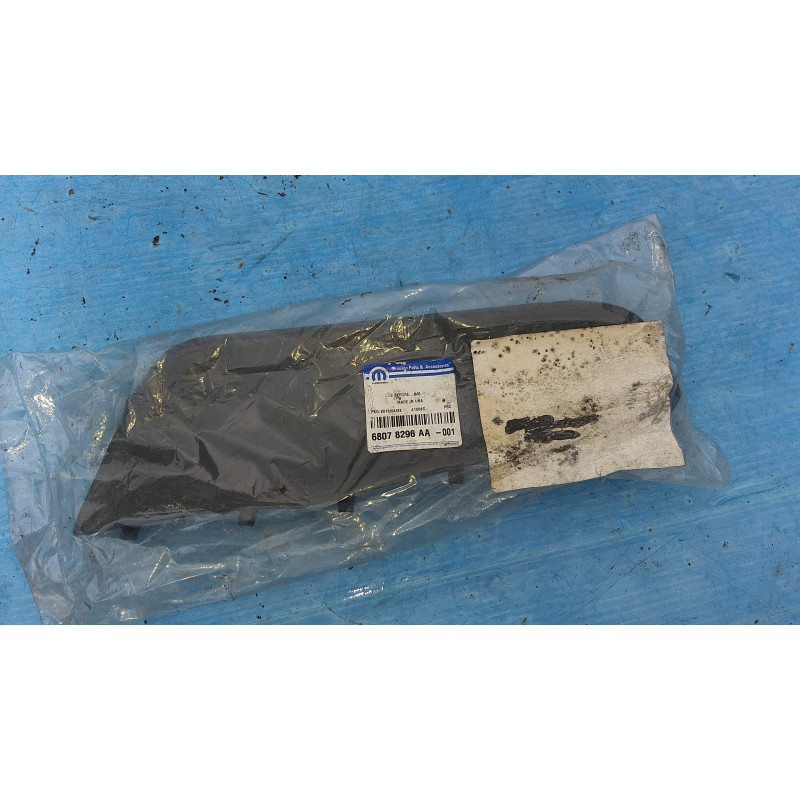 JEEP GRAND CHEROKEE FRONT LOWER RIGHT BUMPER FILLER PANEL FASCIA 2011-2013 68078296AA NEW