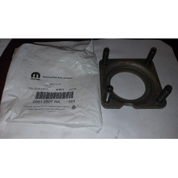 JEEP GRAND CHEROKEE rear axle SHAFT SEAL retainer 1999-2004 05012827AA NEW