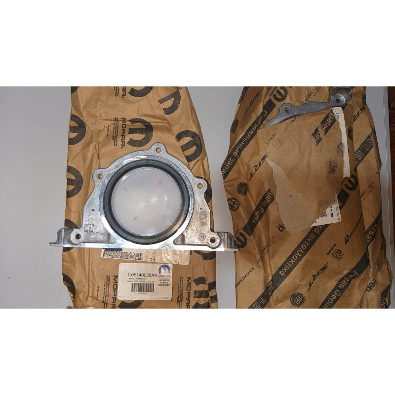 RAM GRAND CHEROKEE DURANGO CHRYSLER 300 5.7L 6.4L REAR OIL SEAL HOUSING 2006-2015 53021337AB 05140028AA NEW