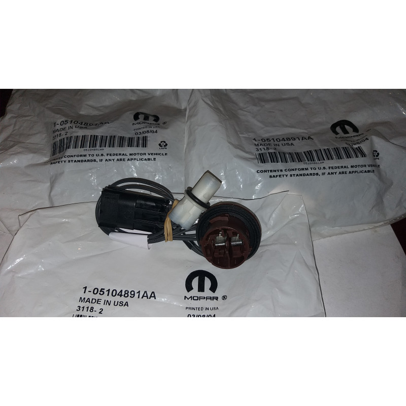 CHRYSLER SEBRING DODGE STRATUS HEADLIGHT Wiring 2004-2006 05104891AA 5104891AA NEW