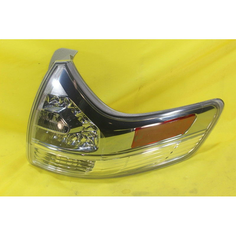 TOYOTA SIENNA SE RIGHT LED TAIL LAMP 2011-2020 81550-08040