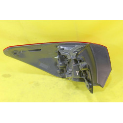 TOYOTA HIGHLANDER RIGHT LED TAIL LAMP  2017-2019 81550-0E161 81550-0E160