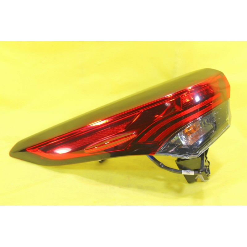 TOYOTA HIGHLANDER LEFT LED TAIL LAMP 2020 81560-0E230
