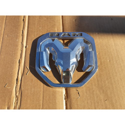 DODGE RAM 1500 2500 3500 TAILGATE CHROME EMBLEM LOGO MEDALION 2019-2022 68276332AA