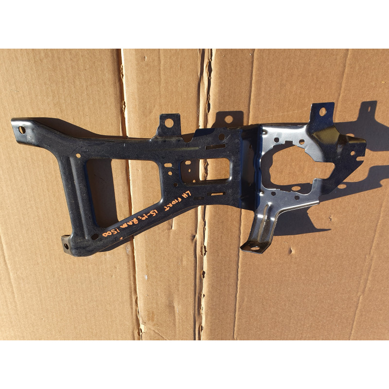 DODGE RAM 1500 LEFT FRONT BUMPER BRACKET 2015-2018 68271501AC 68271501AA 68271501AB