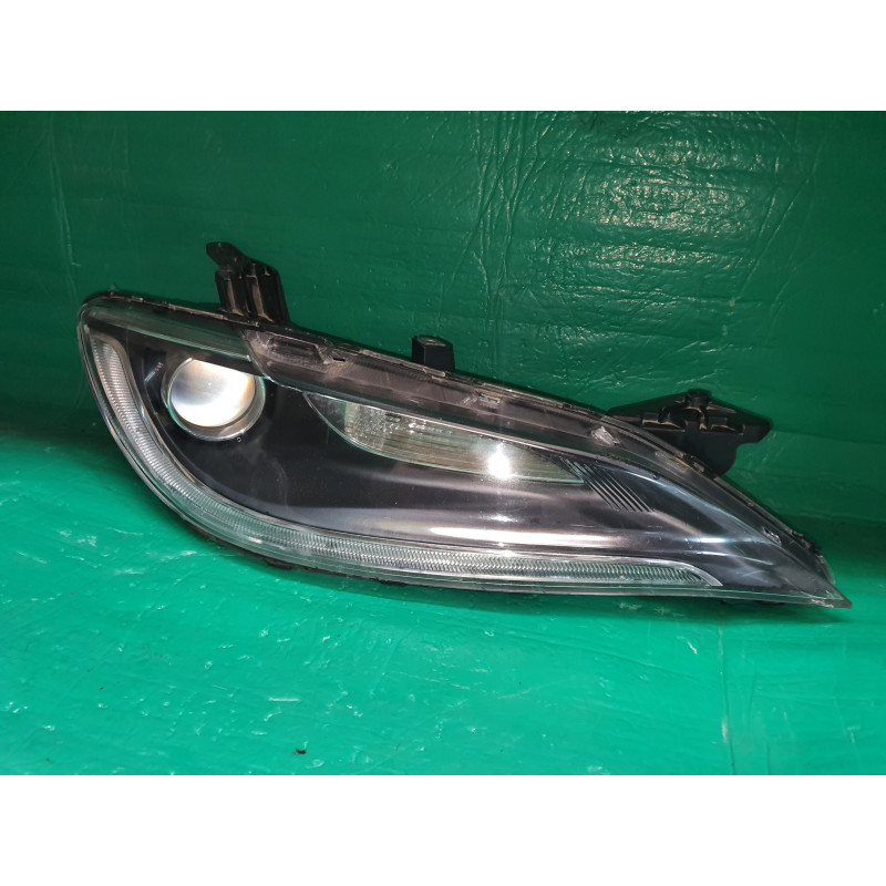 CHRYSLER 200 RIGHT LED HALOGEN HEADLIGHT 2015-2018 68110248AE