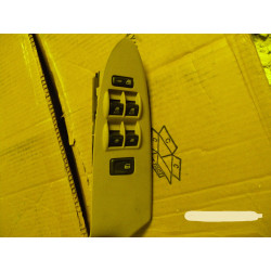 25811573 Chevrolet TrailBlazer Left Front Door Window Switch 2003-2009