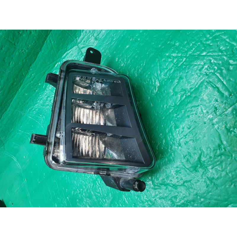 VOLKSWAGEN GOLF GTI MK7 RIGHT LED FOG LAMP 2015-2017 5GM941700A