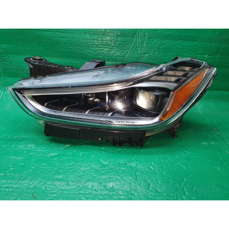 MASERATI GHIBLI LEFT FULL LED HEADLIGHT 2019-2021 00670100990