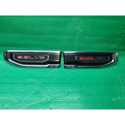 GMC SIERRA 1500 6.2L V8 FENDER VENT MOLDING 2019-2022 RIGHT 84431323 LEFT 84431322