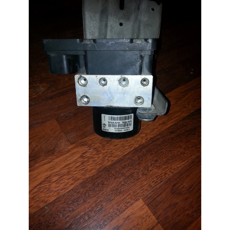 8619974 Volvo S60 ABS Pump 2000-2004 8619968