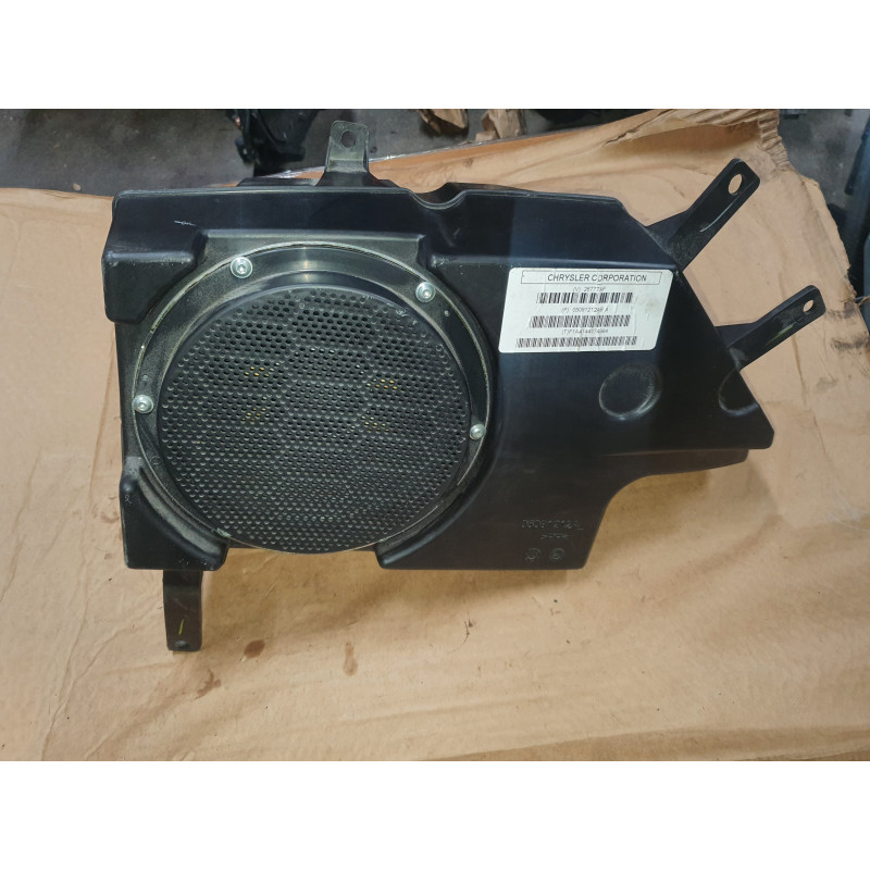 JEEP CHEROKEE KL SPEAKER SUBWOOFER 2014-2018 05091212AB 5091212AB
