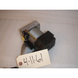 2208604785 Mercedes-Benz C-Class Left Front Seat Belt 2000-2006