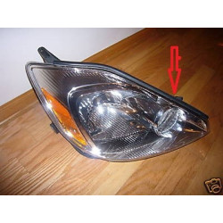 Toyota Sienna Right Headlight 2004-2005