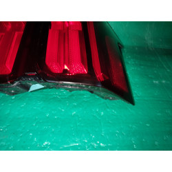 KIA SORENTO RIGHT LED TAIL LAMP 2021-2022 92402-R5100
