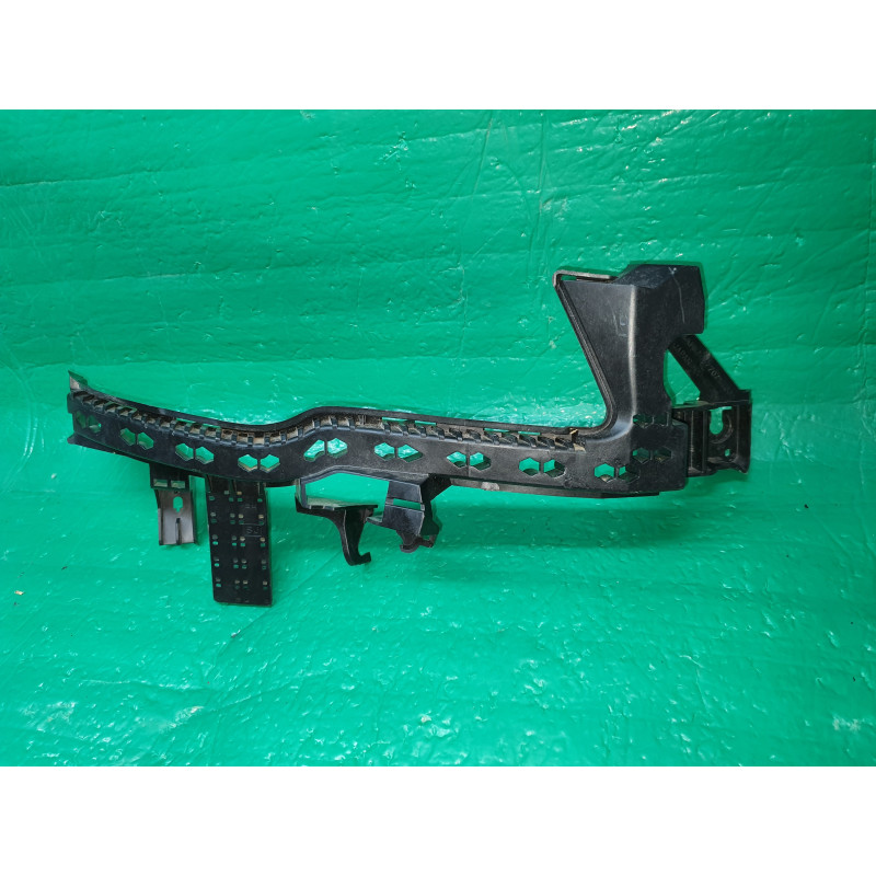 SUBARU FORESTER RIGHT HEASLIGHT LOWER BRACKET CORNER SUPPORT 2019-2021 57707SJ000