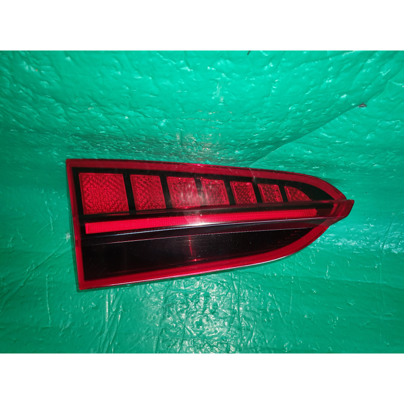HYUNDAI SANTA FE LEFT LED INNER TAIL LAMP 2019-2021 92403-S2600 92403-S2