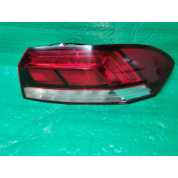 VOLKSWAGEN PASSAT RIGHT LED TAIL LAMP 2020-2022 561945096R USA
