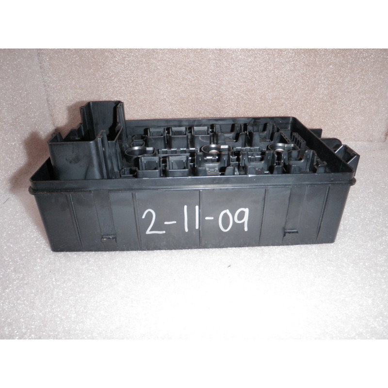 91950-3M173 Hyundai Equus Fuse Relay Box Control Module (3.8L) 2011-2013