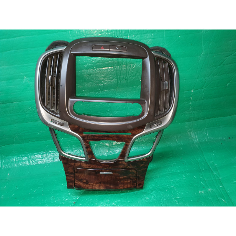 BUICK LACROSSE DASH CONSOLE CENTER VENT MEDIA PANEL 2014 GM AUK23517