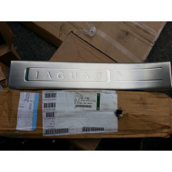 AW93-F13245-BD Jaguar XJ Left Tread Plate 2011-2013