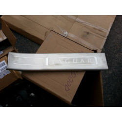 AW93-F13244-BD Jaguar XJ Right Tread Plate 2011-2013