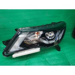 NISSAN PATHFINDER LEFT LED HALOGEN HEADLIGHT 2017-2020 26060-9PF3A 260609PF3A EURO NEW