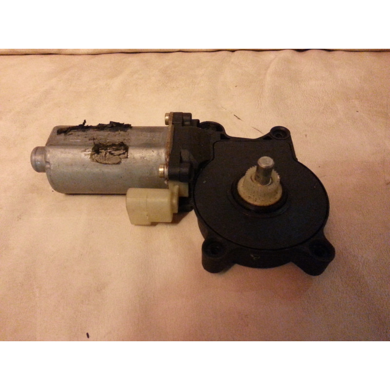 Volvo S60 Right Door Motor, Rear | S80, V70, XC70