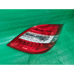MERCEDES R-Class W251 R350 RIGHT LED TAIL LAMP 2009-2014 A2518202064 2518202064 NEW EURO