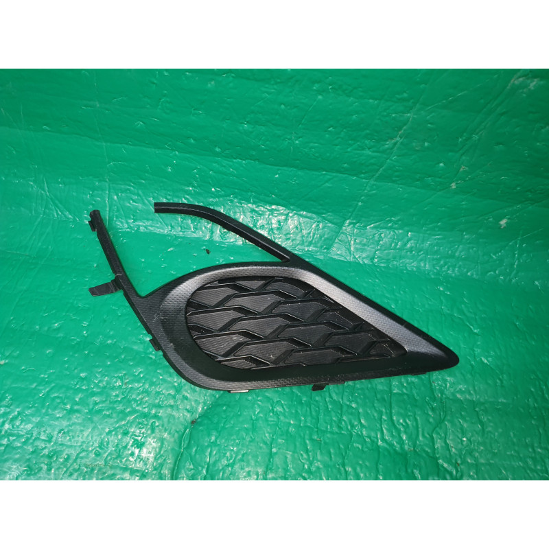 SCION FRS FR-S RIGHT FOG LAMP COVER GRILL 2013-2020 57731CA000