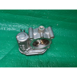 MERCEDES A B C GLC CLA GLA W205 W176 W246 Throttle body 2014-2021 A2701410025 2701410025