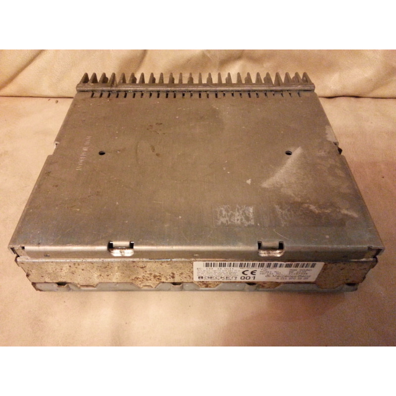 2118701889 Mercedes-Benz E Amplifier 2004-2010